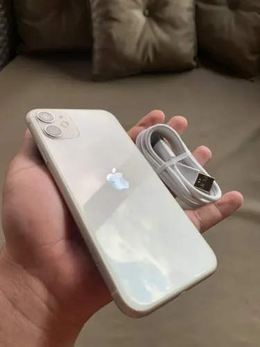 IPhone 11 Branco pra peças