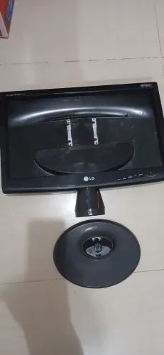 Carcaça+Moldura+Pedestal Monitor LG Flatron W1943C USADO