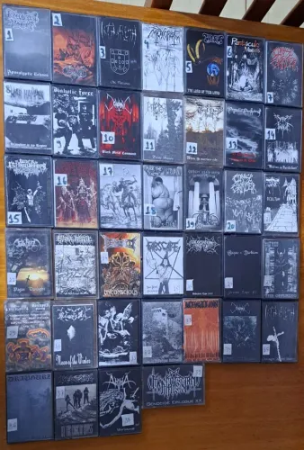 LOTE - FITAS K7 (CASSETE) - BANDAS UNDERGROUND + BRINDE SURPRESA