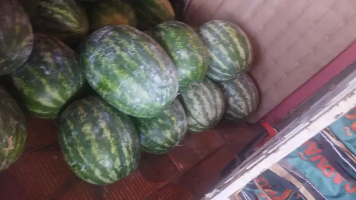 Vende um supermercado muito bem localizado