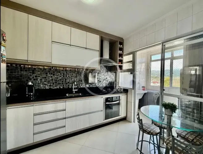 CN Imóvel para venda possui 83 metros quadrados com 2 quartos em Itacorubi - Florianópolis