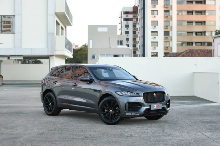 Jaguar F-Pace 2.0 R-sport 250cv Aut. 2018