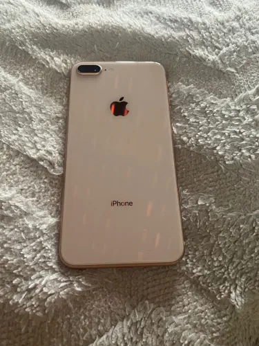 iPhone 8 Plus