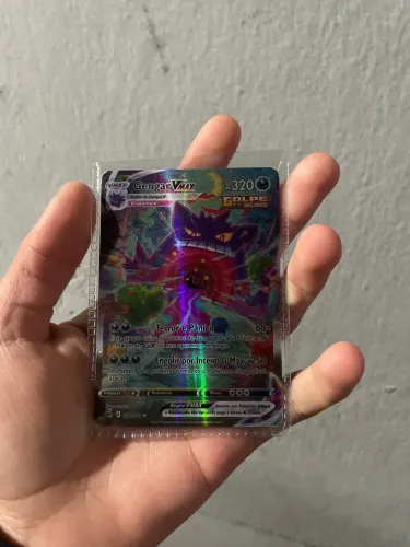 Pokémon cartas gangar vMAX