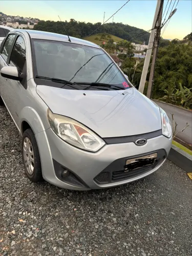 Ford Fiesta Sed. 1.6 8V Flex 4P 2013