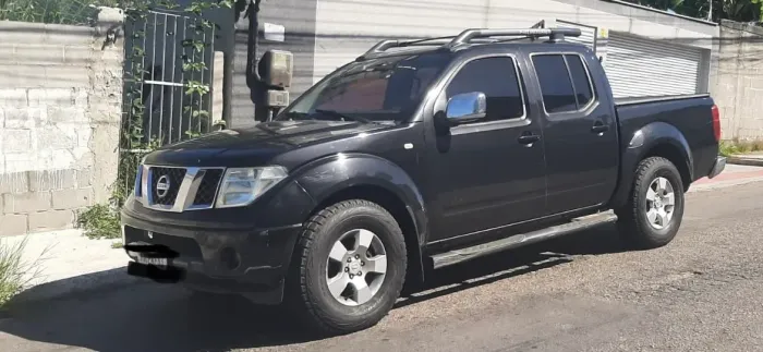 Nissan Frontier LE CD 4X4 2.5 TB Diesel Mec. 2012