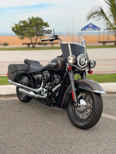 Raríssima Harley Davidson Heritage a venda.