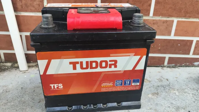 Bateria Tudor 50Ah 