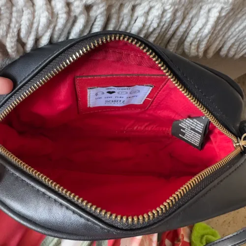 Bolsa Schütz pequena preta original 