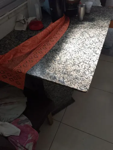 Mesa de mármore 