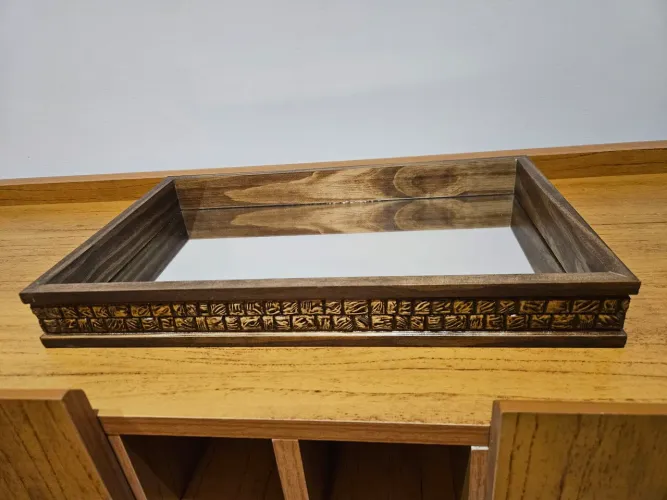 Bandeja decorativa espelhada 23cmx37cm