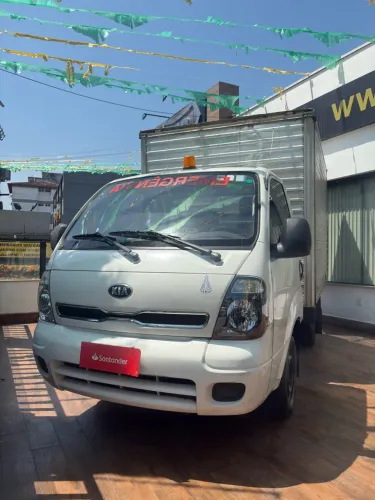 KIA BONGO K-2500 2.5 4x4 TB DIESEL