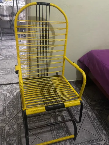 CADEIRA DE BALANÇO
