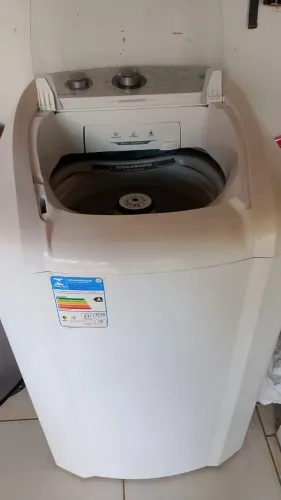 vendo uma máquina de lavar roupa 12 kg Colormaq para pessoas exigente valor