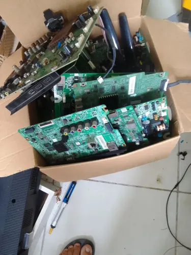 Placas principais de tvs. Valor de cada placa é de 100reais. *