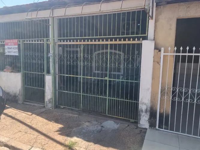 Casa no bairro Dom Aquino