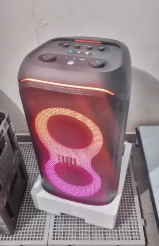 JBL PartyBox Stage 320