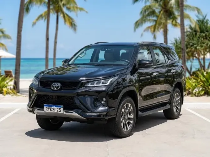 Toyota Hilux SW4 Diamond 2.8 TB 4X4 Die. Aut. 2024