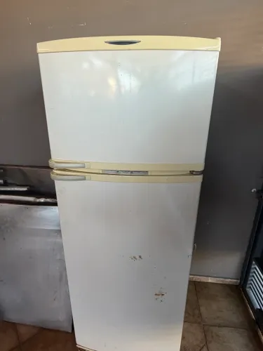 Vendo geladeira Brastemp frosfree 450 litros 