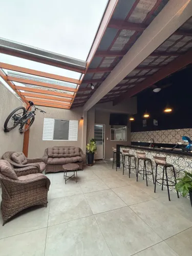 Excelente casa em condomínio em Jacareí