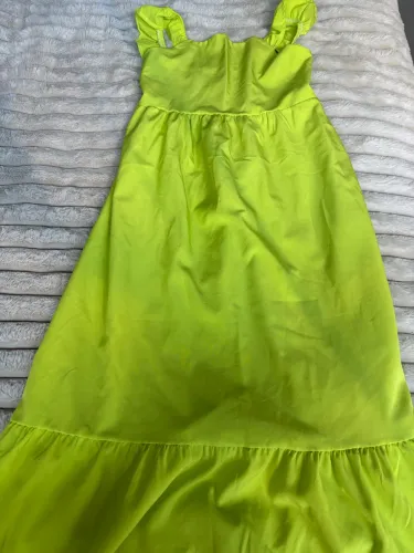 Vende-se vestido 