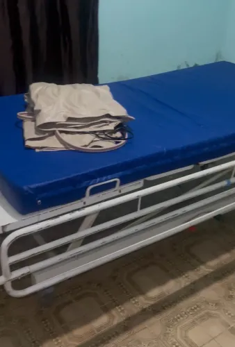 Cama Hospitalar com colchão