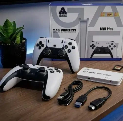 Gamer Stick M15 Plus Com 20 Mil Jogos e 2 Controles Sem Fio