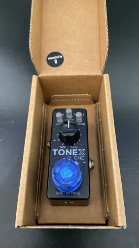 PEDAL TONE X ONE COM TOPPER E NA CAIXA