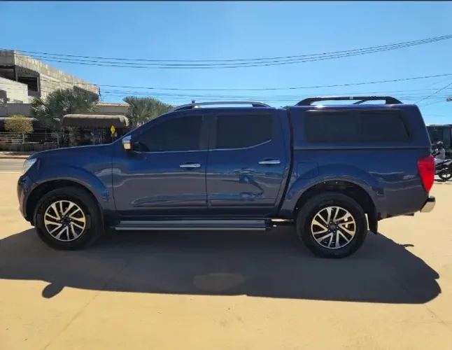 Nissan Frontier LE CD 4X4 2.3 Bi-TB Diesel Aut. 2021