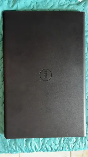 Vende-se Notebook Dell Inspiron l15-i1300-a30p 15.6 i5 8gb 512gb W11 preto