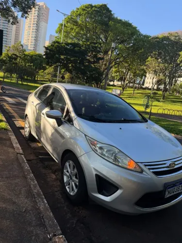 Ford Fiesta Sedan SE 1.6 16V Flex 4P 2011