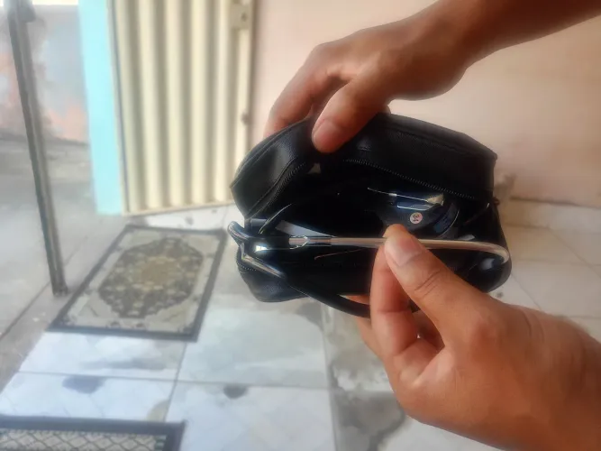 Aferidor de pressão nunca usado.