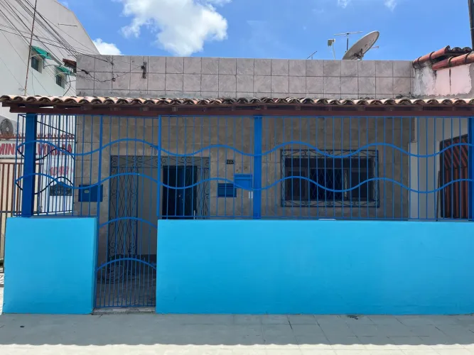 Aluga casa