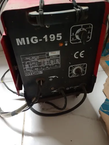 Máquina mig barato 650reai