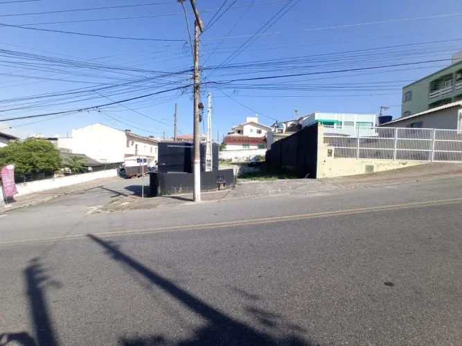 Terreno para alugar, 250 m² - Bela Vista - São José/SC