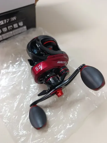 CARRETILHA JOHNCOO 73R DRAG 8KG ESQUERDA