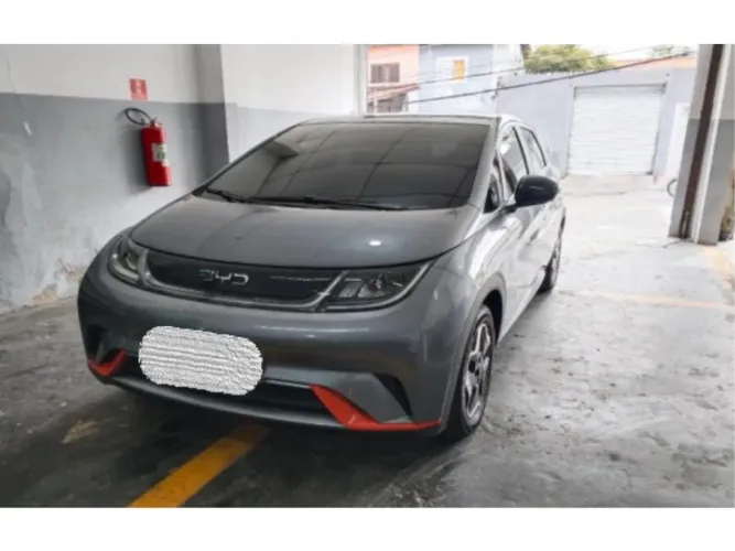 BYD Dolphin EV (Elétrico) 2026