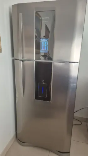 Geladeira Electrolux DT80X 542 litros Frost Free