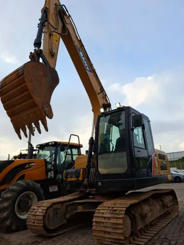 Escavadeira Sany SY 135 Ano 2023