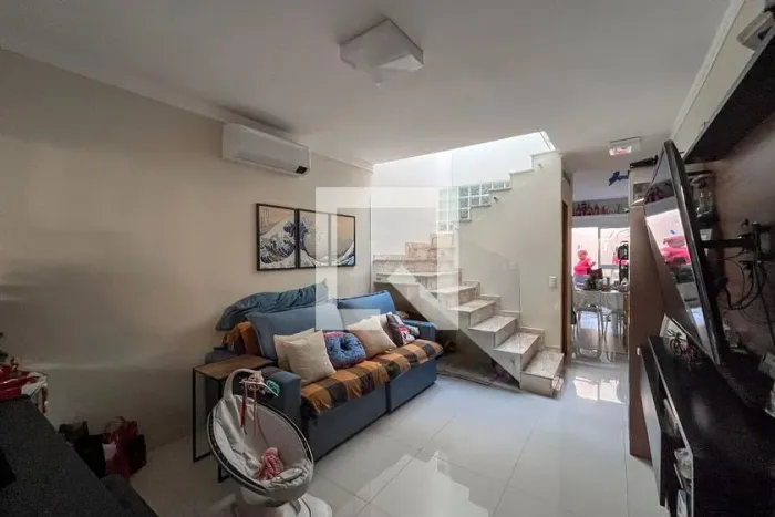 Casa à Venda - Bosque da Saúde, 2 Quartos, 83 m2