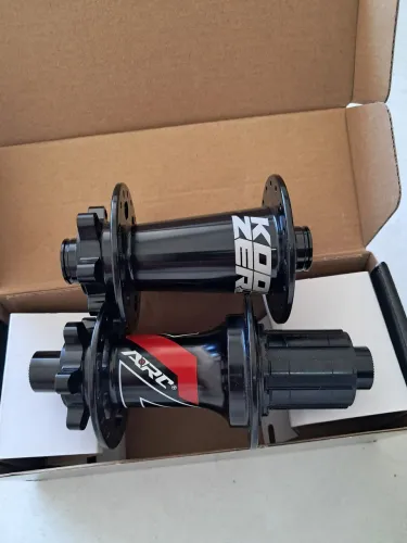 Par de cubos novo zero boost