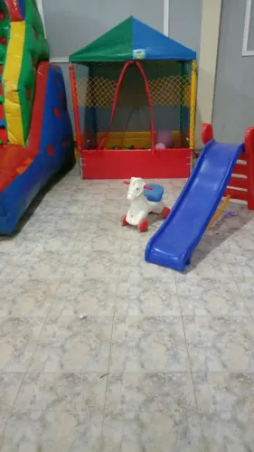 Brinquedos pra ganhar dinheiro, só começar a trabalhar