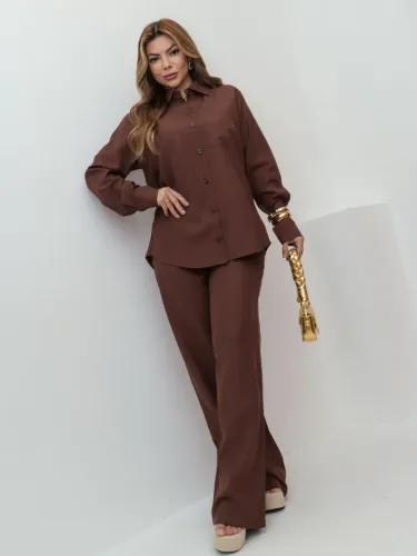 Conjunto social feminino
