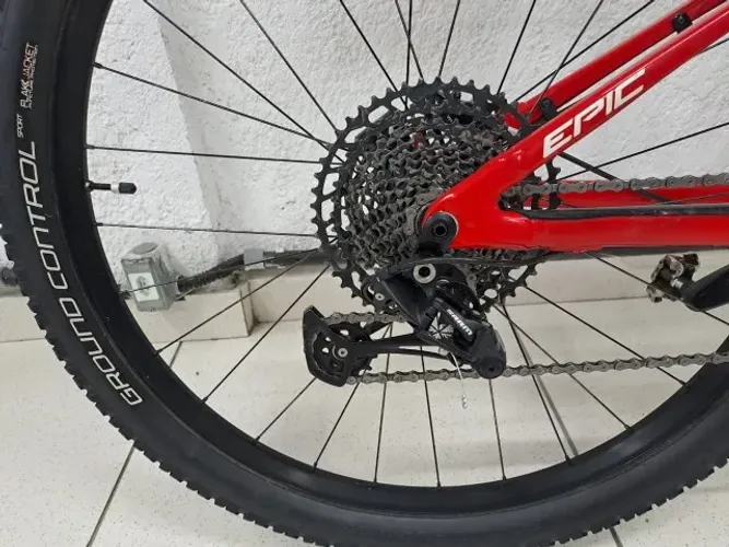 Bicicleta Specialized Epic - Tamanho M