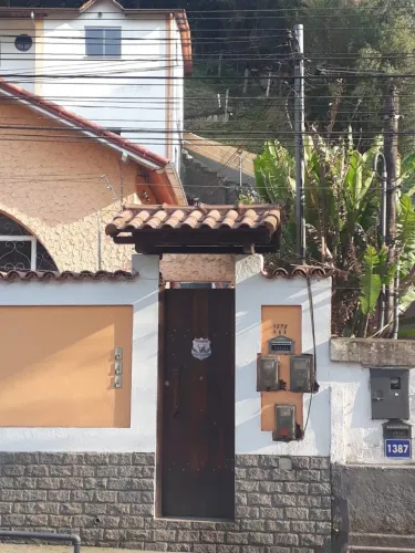 ALUGO APTO MOBILIADO NO CENTRO