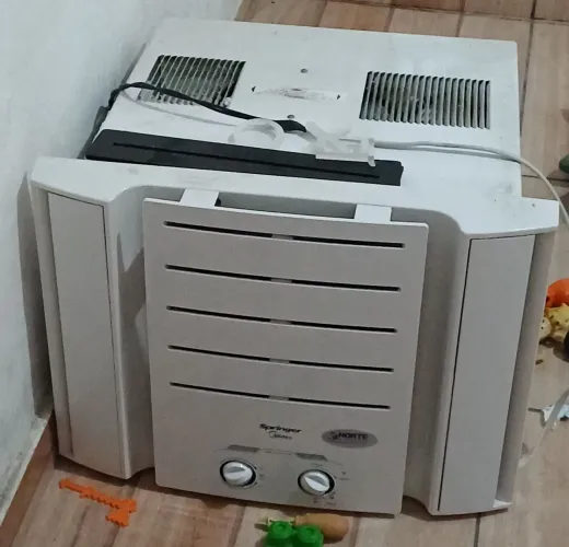 Ar Condicionado Janela 7.500BTUs