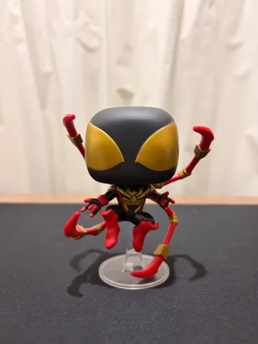 Funko pop Iron Spider Miles Morales