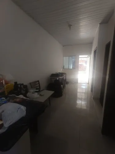 Vendo casa 2 Quartos prx. ao Conjunto Manoa
