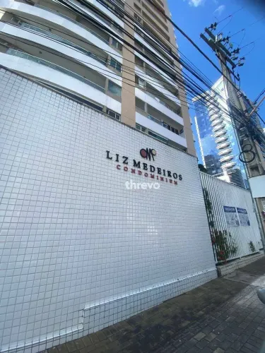 Apartamento com 3 dormitórios para alugar, 103 m² por R$ 5.029,61/mês - Jóquei - Teresina/