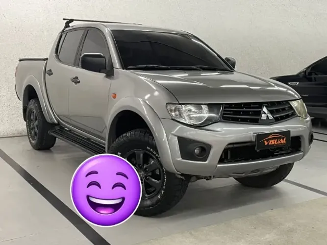Mitsubishi L200 Triton HLS 2.4 Flex 16V CD Mec. 2015